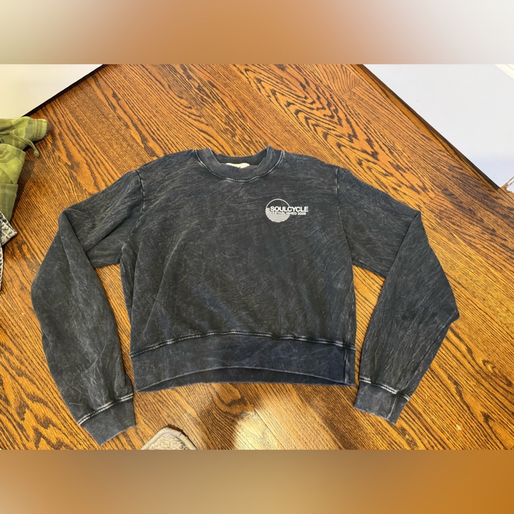 SoulCycle crew neck sweatshirt